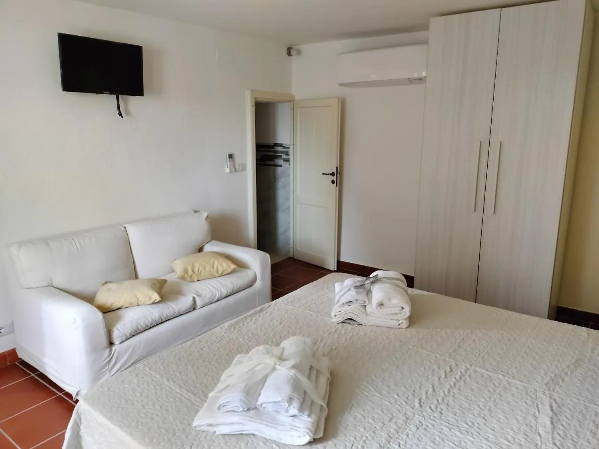 La Dolce Sosta Bed & Breakfast Catabbio Italy