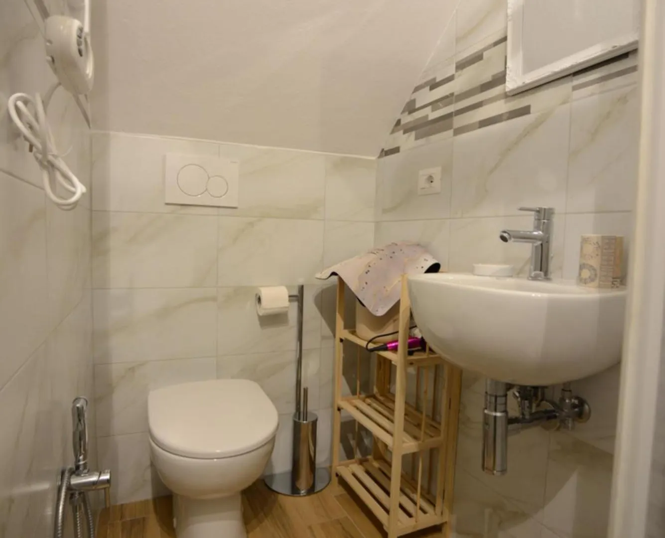 La Dolce Sosta Bed & Breakfast Catabbio Italy