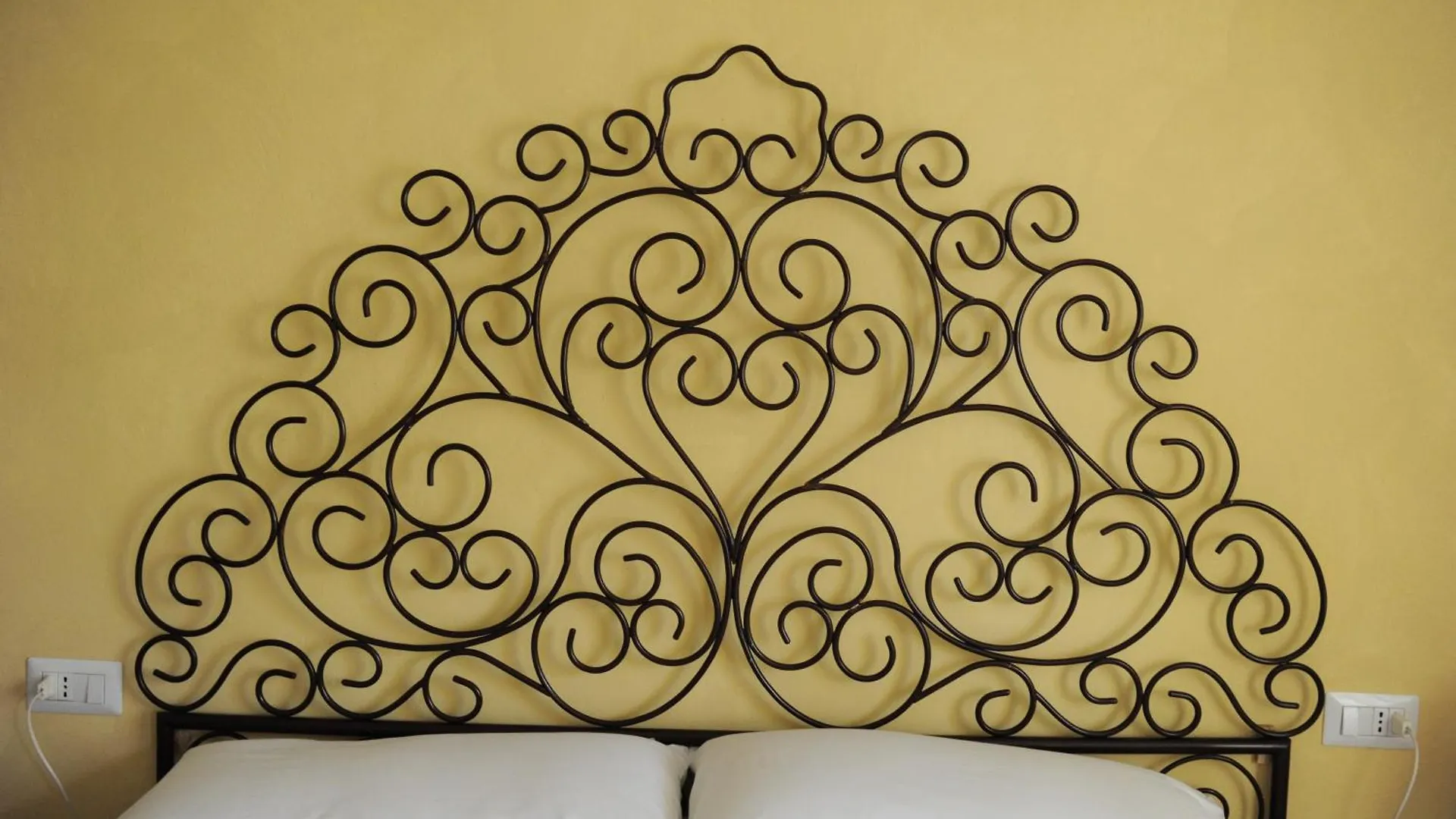 La Dolce Sosta Bed & Breakfast Catabbio 0*,